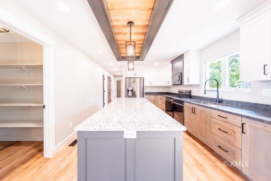 Kanab, Utah 84741, United States, 4 Bedrooms Bedrooms, ,3 BathroomsBathrooms,Residential,Active,51956