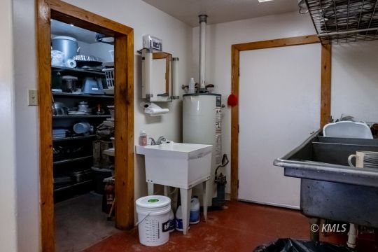 New Paria, Utah 84741, United States, 1 Bedroom Bedrooms, ,2 BathroomsBathrooms,Commercial,Active,69334