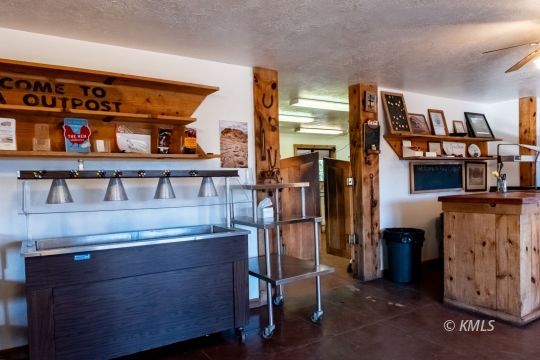 New Paria, Utah 84741, United States, 1 Bedroom Bedrooms, ,2 BathroomsBathrooms,Commercial,Active,69334