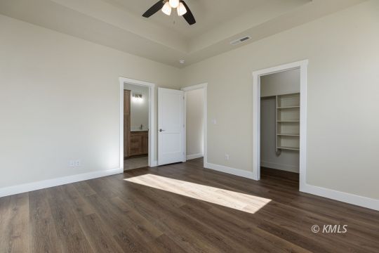 Kanab, Utah 84741, United States, 3 Bedrooms Bedrooms, ,2 BathroomsBathrooms,Residential,Active,22711