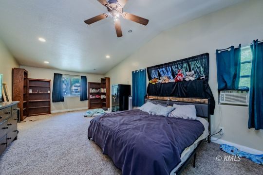 Mt. Carmel, Utah 84755, United States, 4 Bedrooms Bedrooms, ,3 BathroomsBathrooms,Residential,Pending,165443