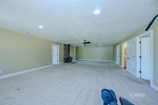 Mt. Carmel, Utah 84755, United States, 4 Bedrooms Bedrooms, ,3 BathroomsBathrooms,Residential,Pending,165443