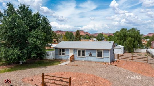 Kanab, Utah 84741, United States, 3 Bedrooms Bedrooms, ,2 BathroomsBathrooms,Residential,Active,19886