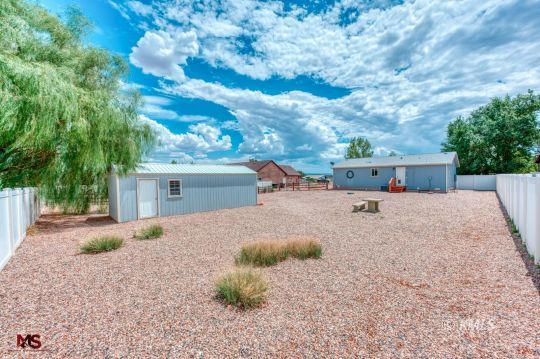 Kanab, Utah 84741, United States, 3 Bedrooms Bedrooms, ,2 BathroomsBathrooms,Residential,Active,19886
