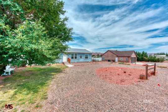 Kanab, Utah 84741, United States, 3 Bedrooms Bedrooms, ,2 BathroomsBathrooms,Residential,Active,19886