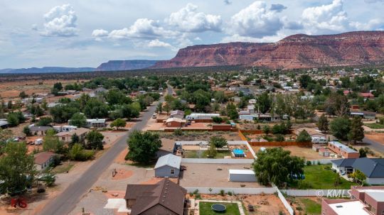 Kanab, Utah 84741, United States, 3 Bedrooms Bedrooms, ,2 BathroomsBathrooms,Residential,Active,19886