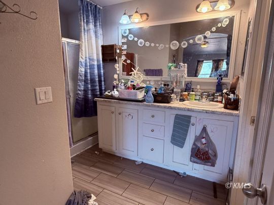 Glendale, Utah 84741, United States, 3 Bedrooms Bedrooms, ,2 BathroomsBathrooms,Residential,Pending,207166