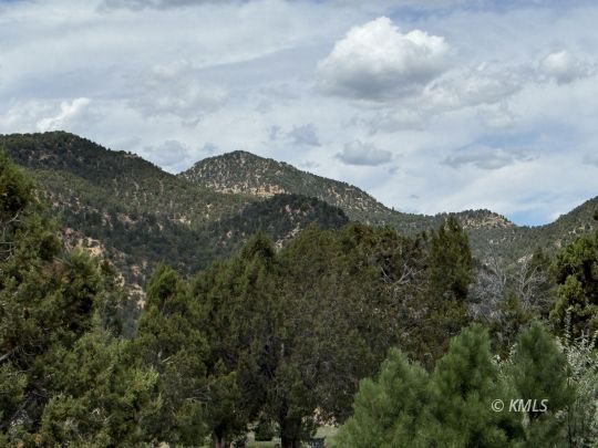 Glendale, Utah 84741, United States, 3 Bedrooms Bedrooms, ,2 BathroomsBathrooms,Residential,Pending,207166