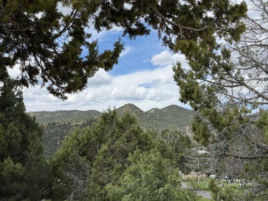 Glendale, Utah 84741, United States, 3 Bedrooms Bedrooms, ,2 BathroomsBathrooms,Residential,Pending,207166