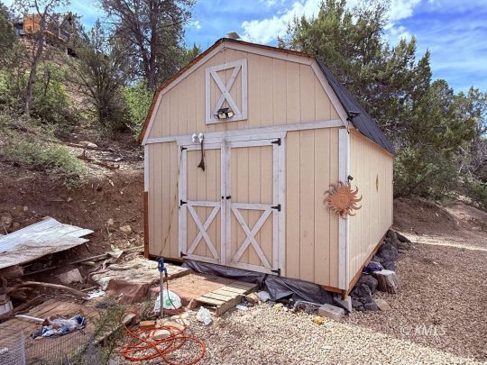 Glendale, Utah 84741, United States, 3 Bedrooms Bedrooms, ,2 BathroomsBathrooms,Residential,Pending,207166