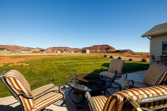 Kanab, Utah 84741, United States, 3 Bedrooms Bedrooms, ,2 BathroomsBathrooms,Residential,Active,222189