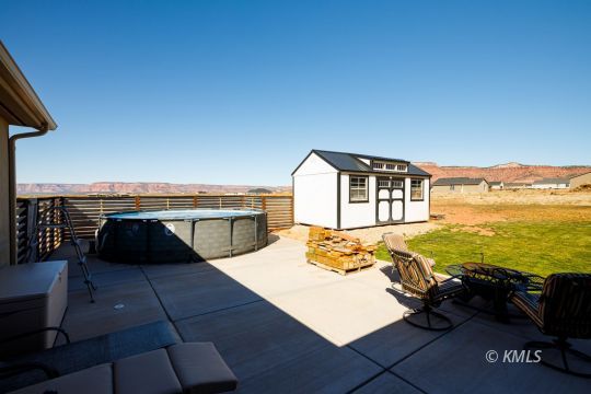 Kanab, Utah 84741, United States, 3 Bedrooms Bedrooms, ,2 BathroomsBathrooms,Residential,Active,222189