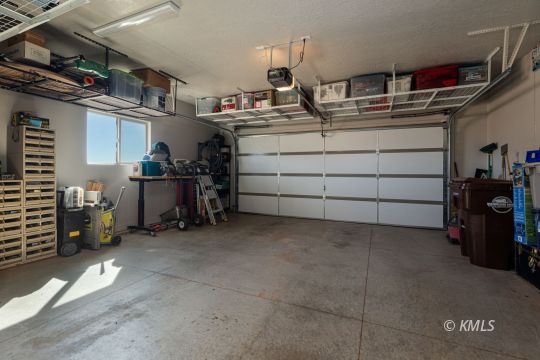 Kanab, Utah 84741, United States, 3 Bedrooms Bedrooms, ,2 BathroomsBathrooms,Residential,Active,222189