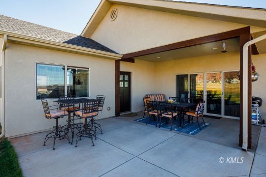 Kanab, Utah 84741, United States, 3 Bedrooms Bedrooms, ,2 BathroomsBathrooms,Residential,Active,222189