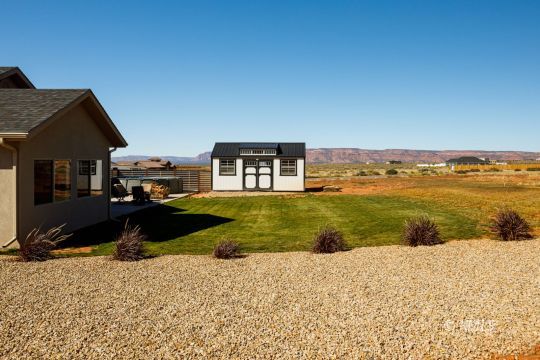 Kanab, Utah 84741, United States, 3 Bedrooms Bedrooms, ,2 BathroomsBathrooms,Residential,Active,222189