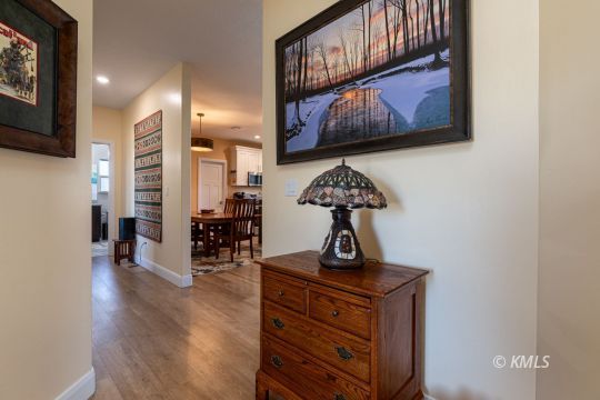 Kanab, Utah 84741, United States, 3 Bedrooms Bedrooms, ,2 BathroomsBathrooms,Residential,Active,222189