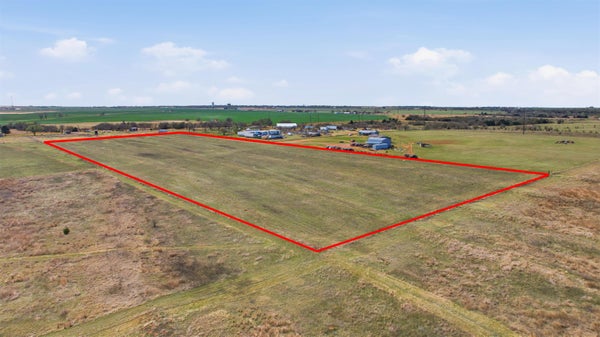 118 E SKELETON RD, WAUKOMIS, OK 73773 - Image 5b2fdc752da7c304c992d51cfa063258/2694470845