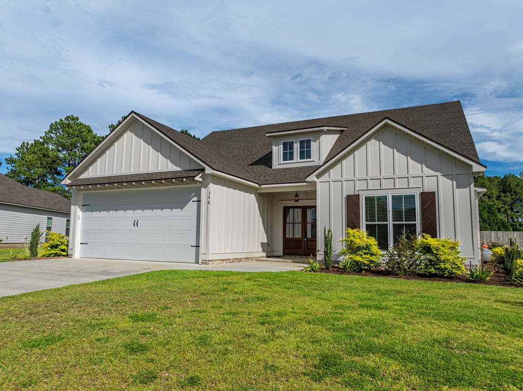 346 Somers Ln