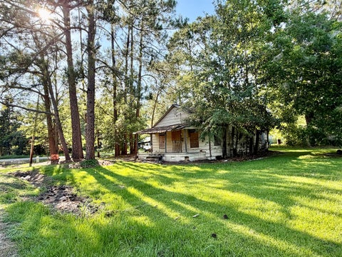 Tiny photo for 804 E Ohoopee Streeet ST, Fitzgerald, GA 31750 (MLS # 142888)