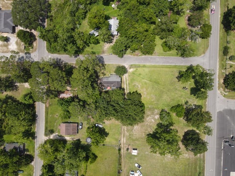 Tiny photo for 804 E Ohoopee Streeet ST, Fitzgerald, GA 31750 (MLS # 142888)