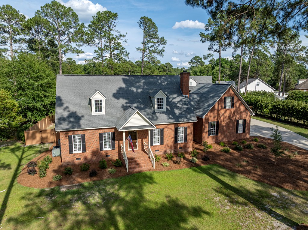 6001 Eastlake Dr