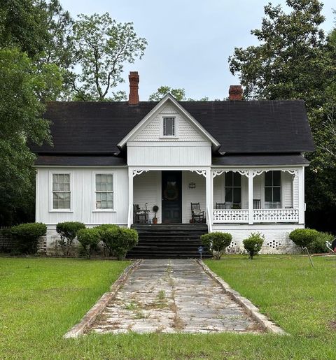 Photo of 542 S Main Street, Ashburn, GA 31714 (MLS # 142675)