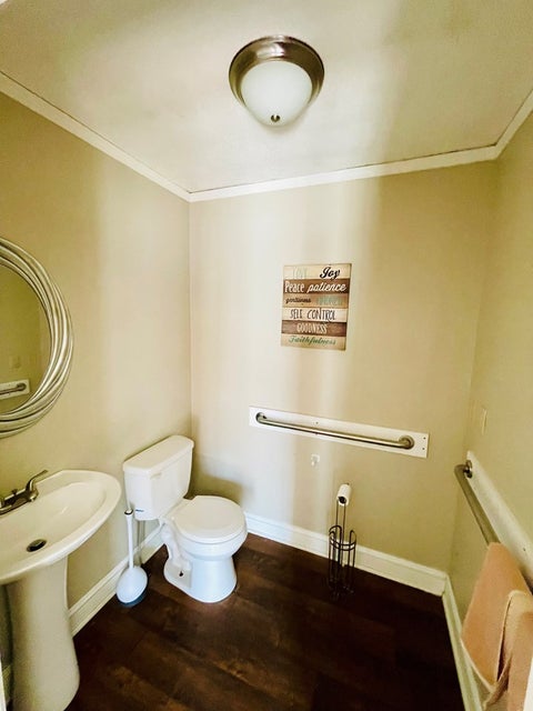 Tiny photo for 810 N Tift Ave, Tifton, GA 31794 (MLS # 141257)