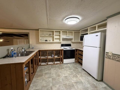Tiny photo for 143 Lyndon Cir, Poulan, GA 31781 (MLS # 142785)