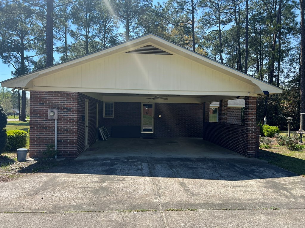 411 Haley Ave