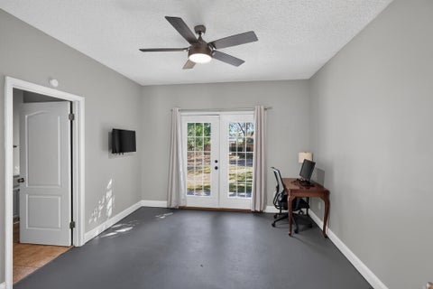 Tiny photo for 712 S Main St, Fitzgerald, GA 31750 (MLS # 142899)