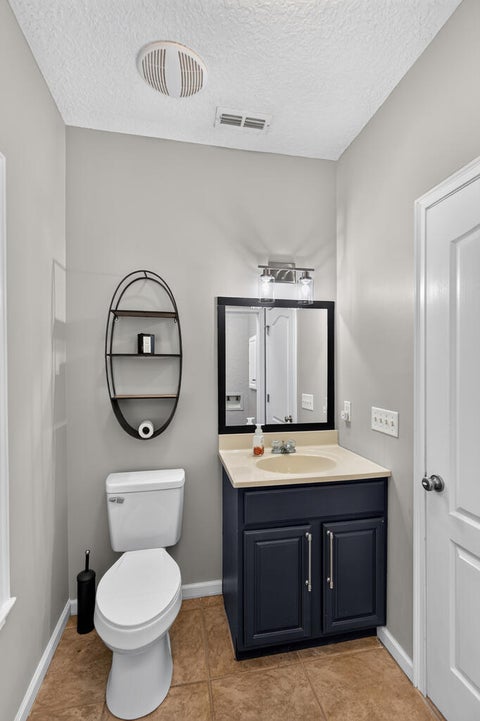 Tiny photo for 712 S Main St, Fitzgerald, GA 31750 (MLS # 142899)