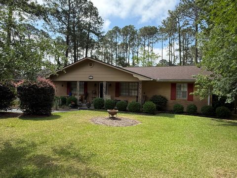 Photo of 614 Rogers St, Tifton, GA 31794 (MLS # 142592)