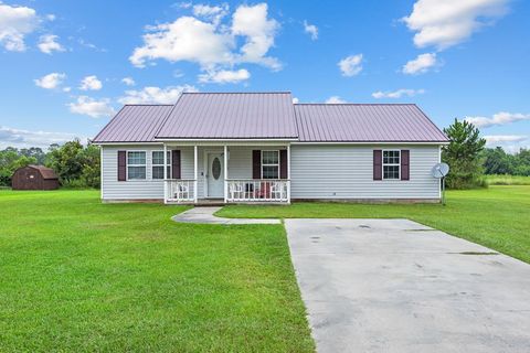 407 PINECREST DR Douglas GA 31535