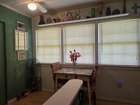 Tiny photo for 277 Lincoln Avenue, Fitzgerald, GA 31750 (MLS # 142555)