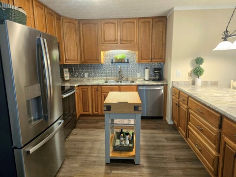 Tiny photo for 277 Lincoln Avenue, Fitzgerald, GA 31750 (MLS # 142555)