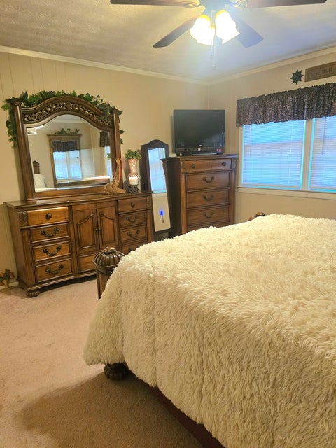 Tiny photo for 277 Lincoln Avenue, Fitzgerald, GA 31750 (MLS # 142555)