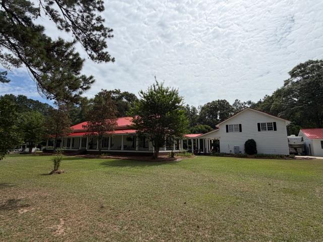 152 Meadowood Dr