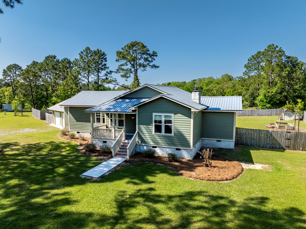 699 Brighton Rd