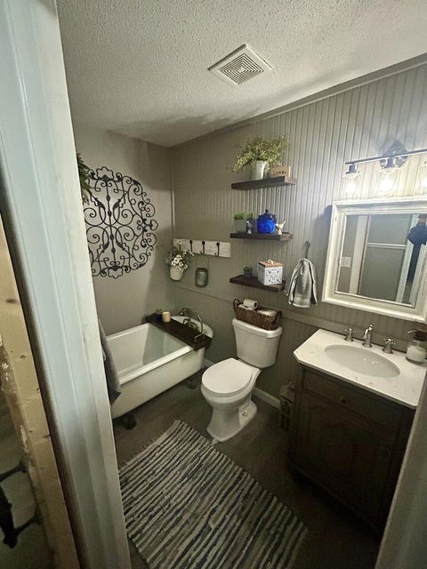Tiny photo for 809 Upper Ty Ty Road, Ty Ty, GA 31795 (MLS # 143225)