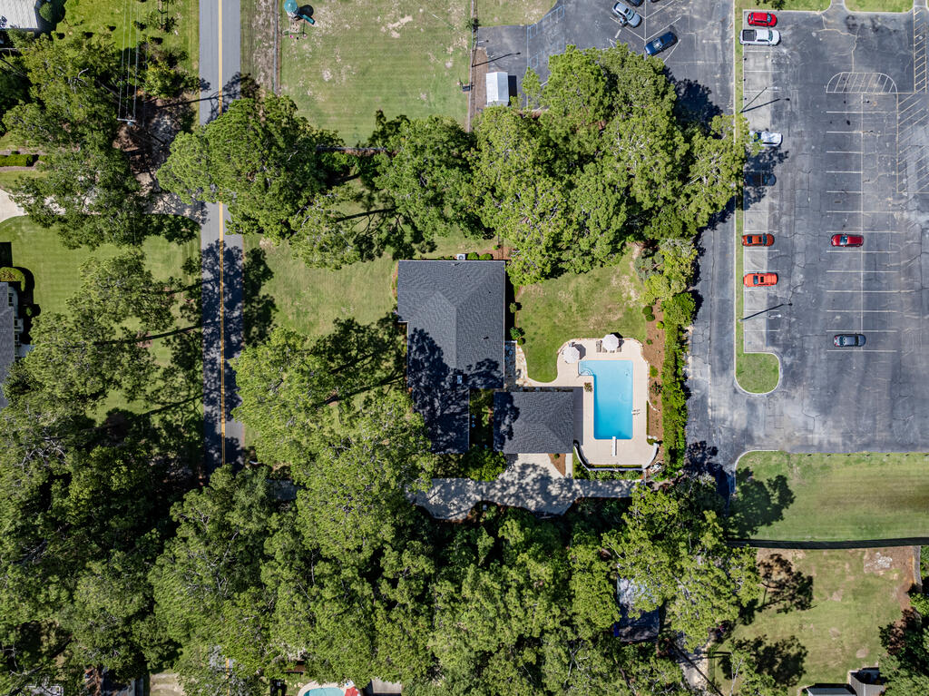 1811 Wilson Ave.