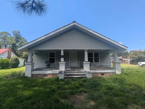 211 W Roanoke Drive Fitzgerald GA 31750
