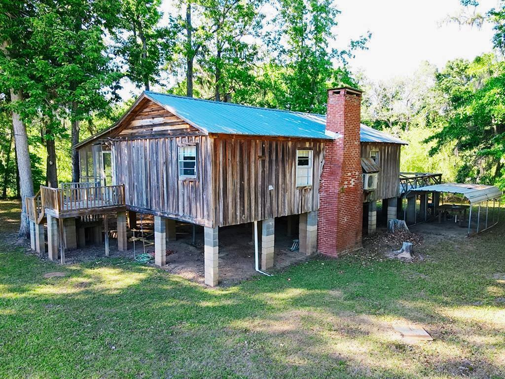 108 Riverfront Drive