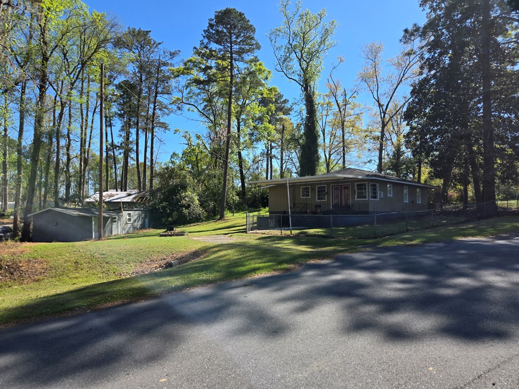 197 Mobley Bluff Rd.