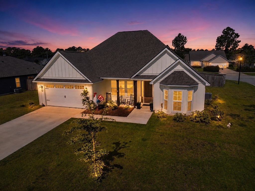 1013 Kenleigh Ln