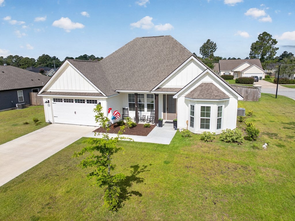 1013 Kenleigh Ln