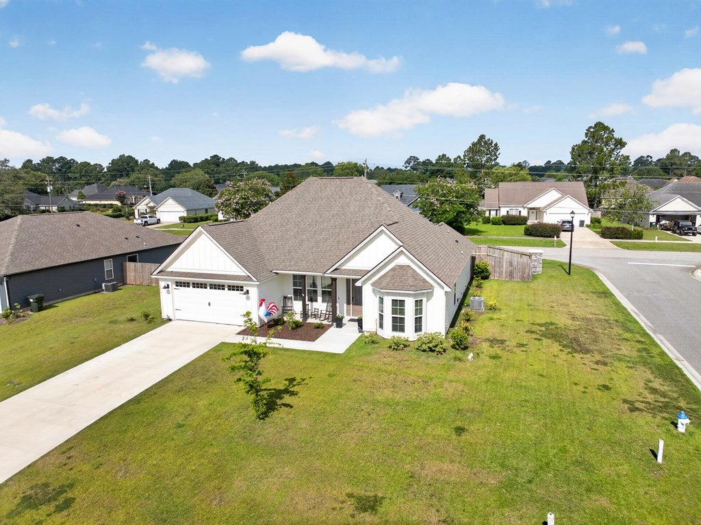 1013 Kenleigh Ln