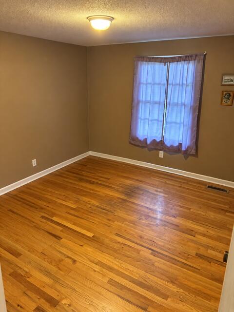 Tiny photo for 2101 Stanley Dr, Albany, GA 31721 (MLS # 143119)