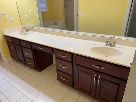 Tiny photo for 4509 W Forest Lakes Dr, Tifton, GA 31794 (MLS # 142514)