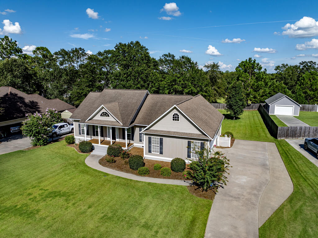27 Surrey Circle
