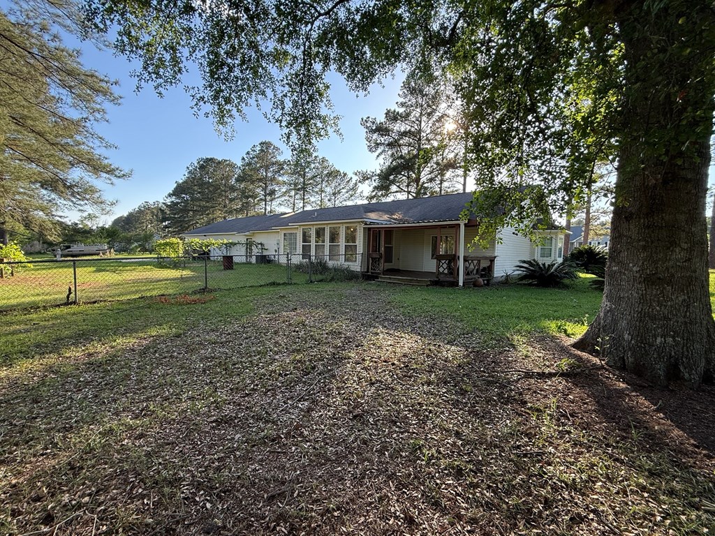 37 Wood Triple Lake Rd